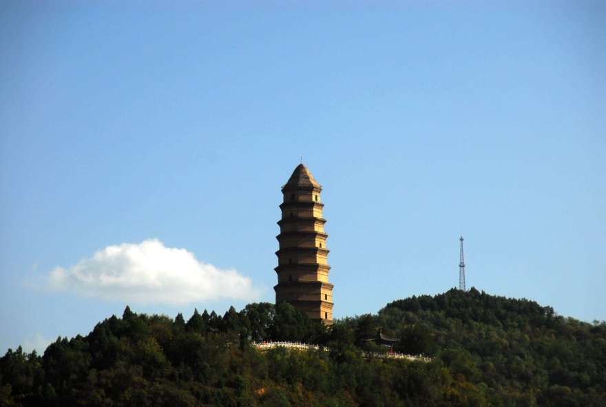 宝塔山3_conew1.jpg 宝塔山3_conew1.jpg
